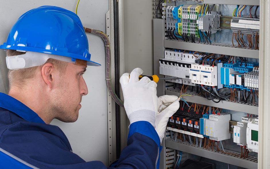 devis d'électricité Paris 7